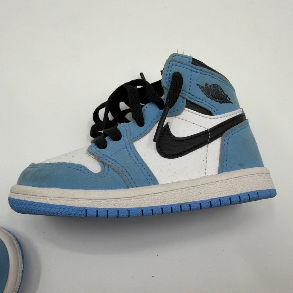 Jordan 1 High University Blue Toddler AQ2665-134 Air Jordan Retro UNC‎ 1s Sz 6C